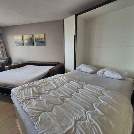 Large beachstudio seaview Blankenberge near Brugge Exterior foto